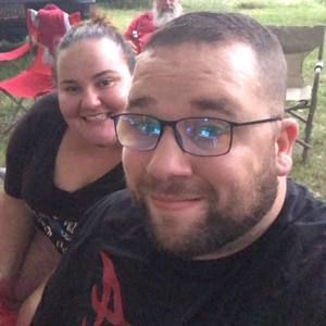 Meet your Posher, Dustin